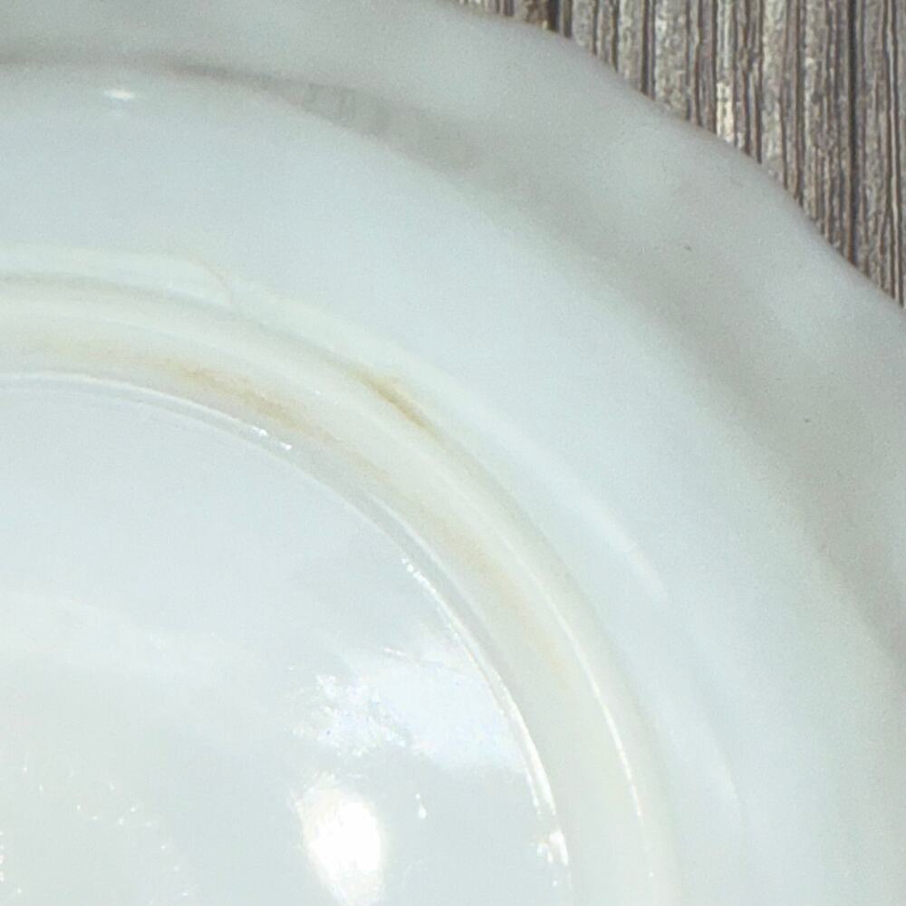 Vintage Fire King Milk Glass Swirl Bowls Gold Trim Set of 4 Anchor Hocking 7.5" - Picture 6 of 16